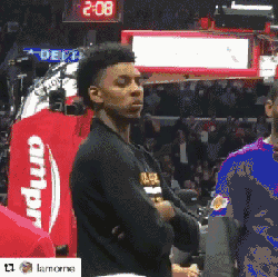 今夜时隔1个月重回伯纳乌！皇马此前六连客：2胜3平1负（阔别伯纳乌一月，皇马今夜回归：六连客2胜3平1负）