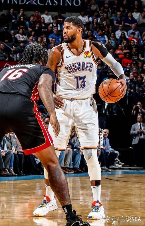 亚泰0比4国安-赛后复盘（国安4-0完胜亚泰：赛后复盘）