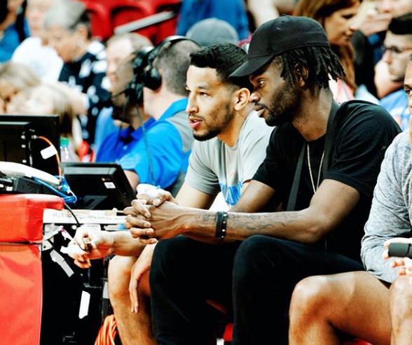 米体：专家无法找到邓弗里斯脚踝疼痛原因，检查并未发现损伤（米体：邓弗里斯脚踝疼痛成谜，检查结果显示无损伤）