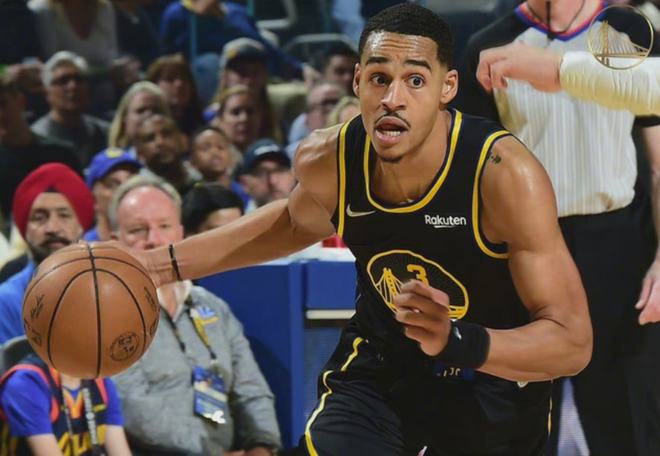 实现中超三连冠、队史第4冠，海港官方社媒发文庆祝（海港三连霸中超、收获队史第4冠，官方社媒发文庆贺）