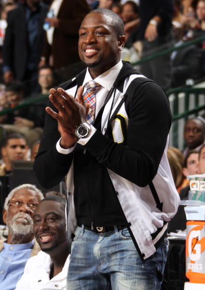 CIES列2021年来转会盈利榜：法鹰2.86亿欧居首，布莱顿第二（CIES公布2021年至今转会盈利排名：法鹰以2.86亿欧领跑，布莱顿第2）