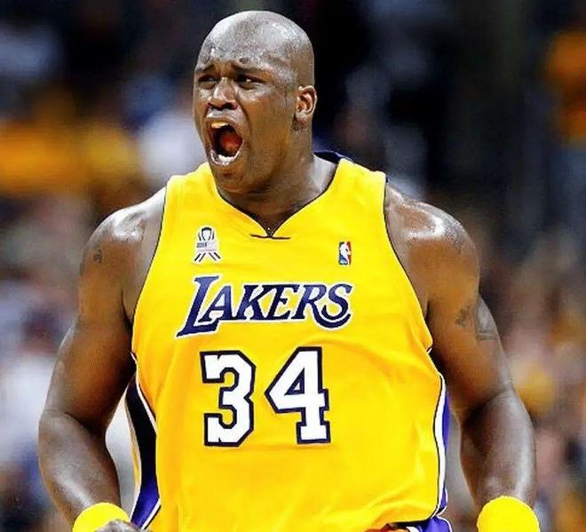 北青：1000余名国安球迷乘坐“球迷专列”前往苏州为球队助威（北青：千余名国安球迷乘球迷专列赴苏州为球队加油）